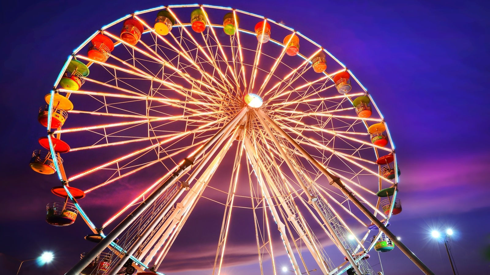 Hotels Near Louisiana State Fair Grounds